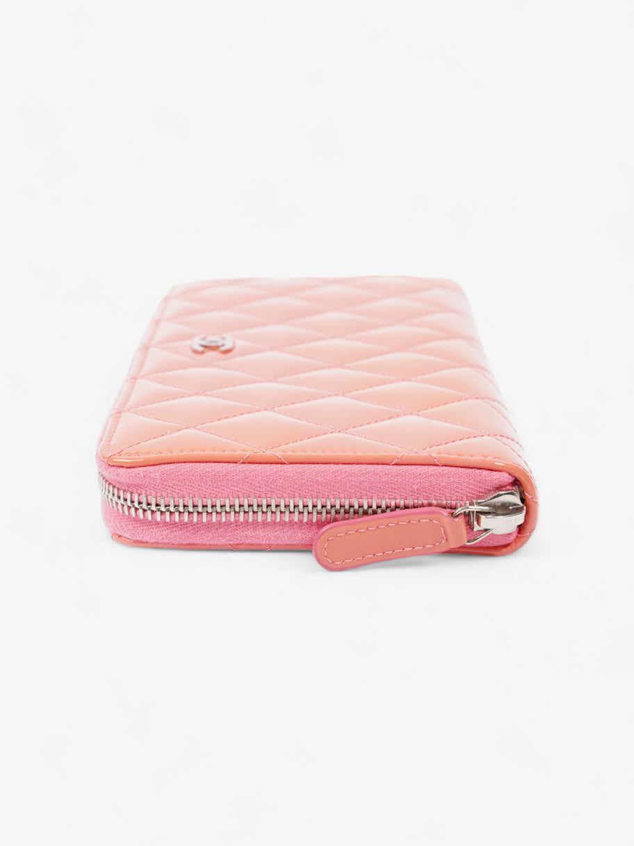 Bi-Fold Long Wallet Pink Matelasse Leather Image 4