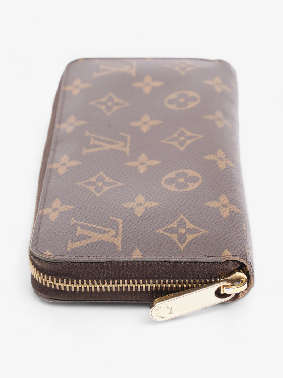 Zippy Wallet Monogram Coated Canvas Image 4