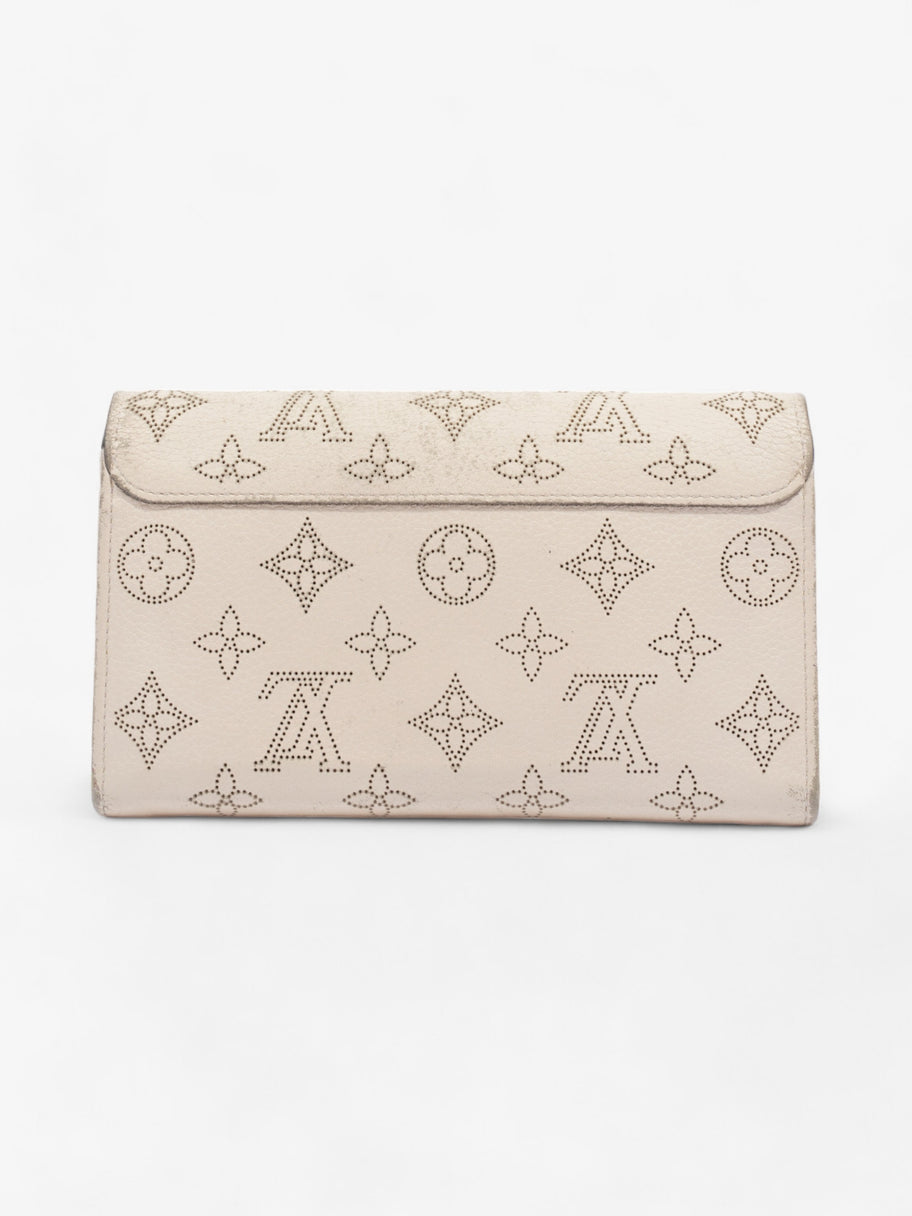 Iris Wallet Neutral Mahina Leather Image 2