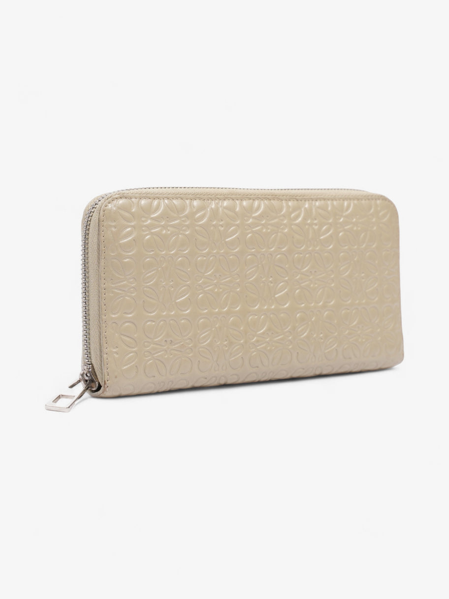 Loewe Repeat Anagram Wallet Sage Leather Image 4