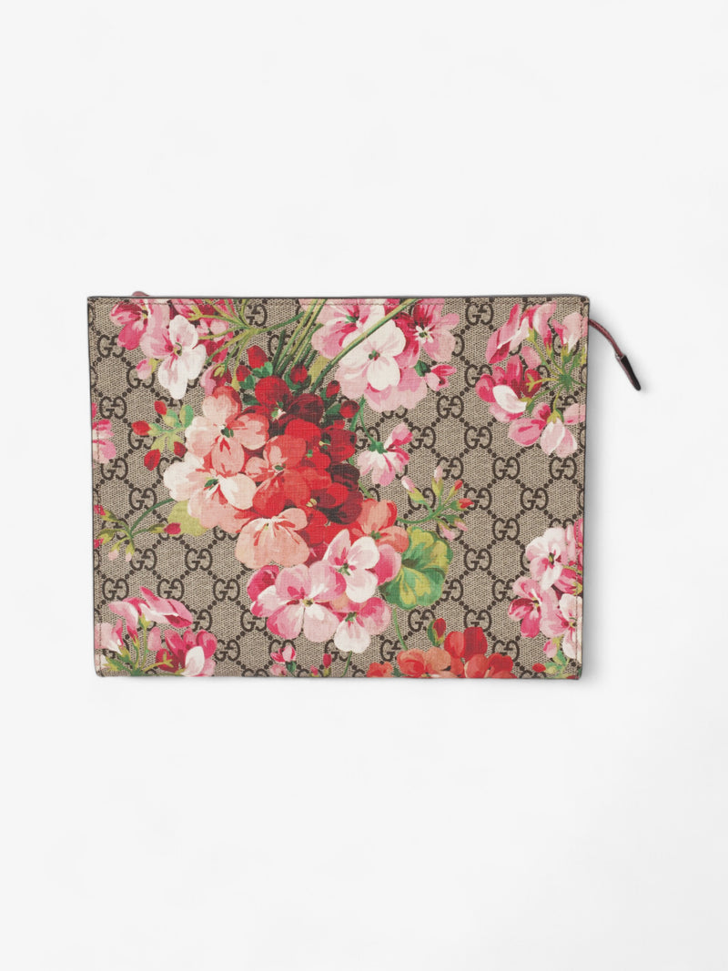  Gucci GG Blooms Pouch GG Supreme / Bloom Coated Canvas