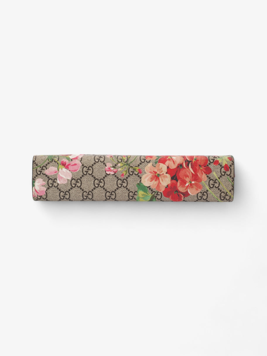 Gucci GG Blooms Pouch GG Supreme / Bloom Coated Canvas Image 6