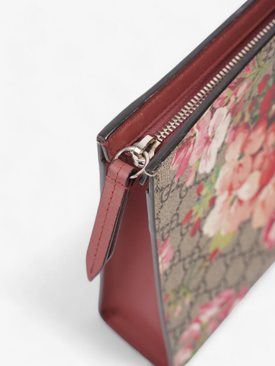 Gucci GG Blooms Pouch GG Supreme / Bloom Coated Canvas Image 8