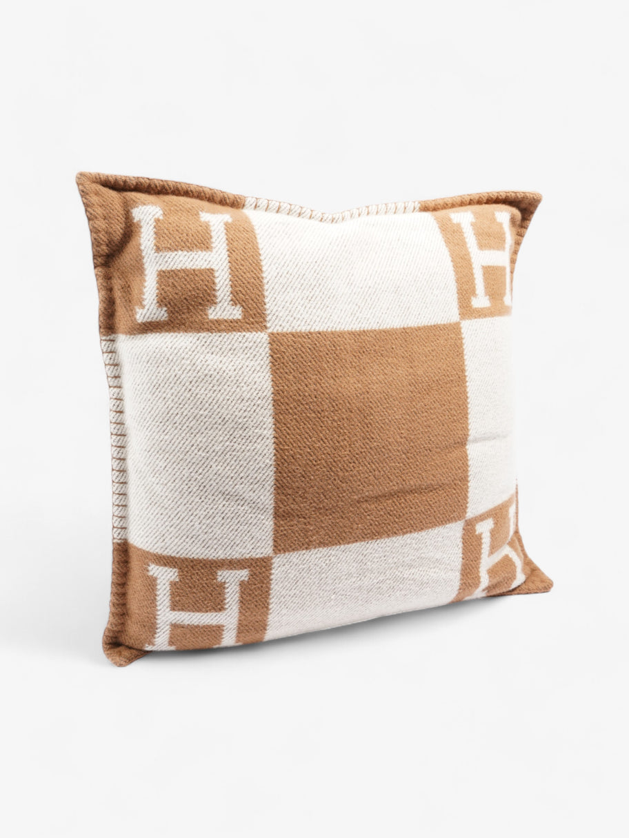 Hermes Avalon Pillow Camel / Ecru Wool Small Image 4