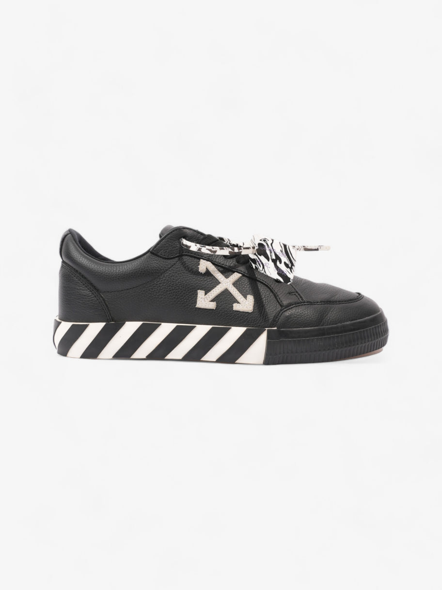 Off White Vulcanized Sneakers Black / White Leather EU 43 UK 9 Image 1