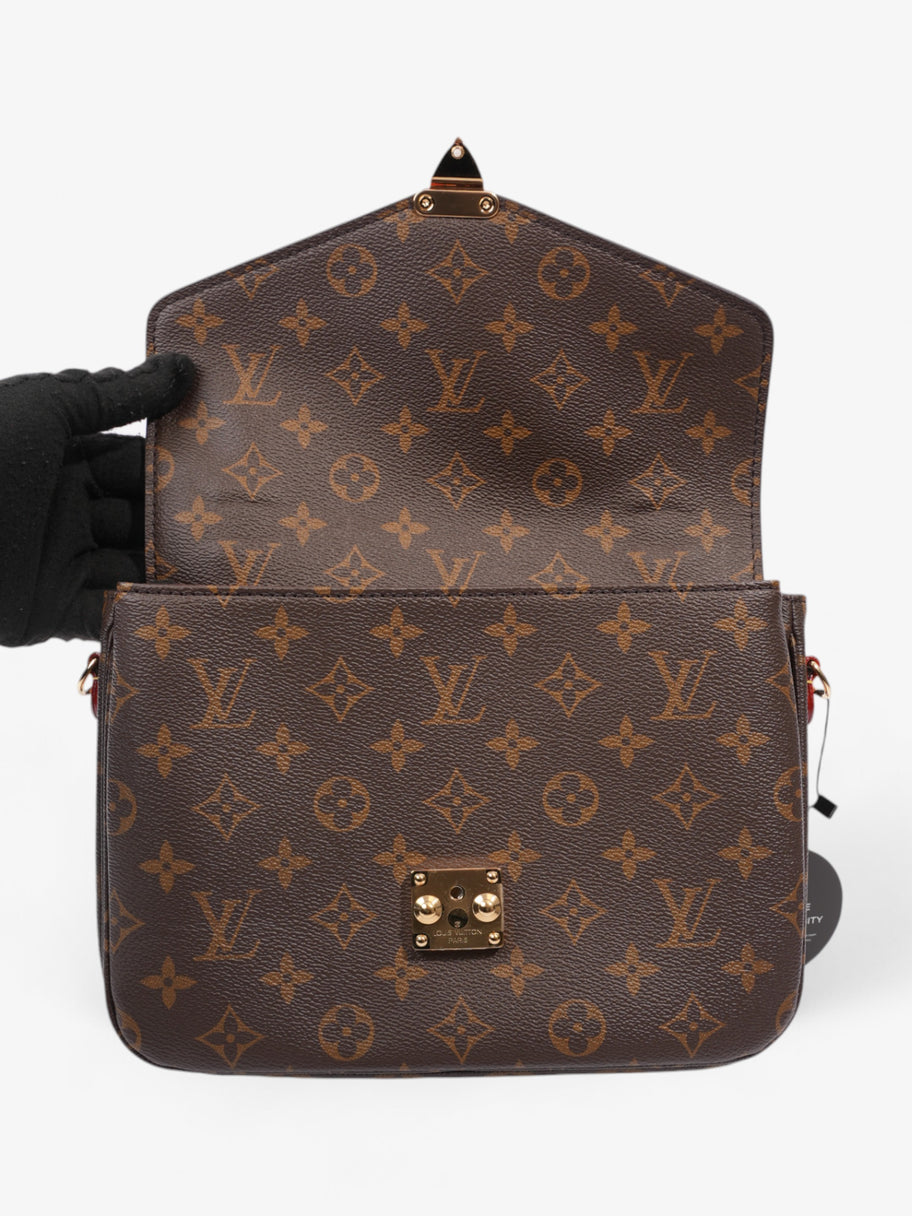 Louis Vuitton Pochette Metis Monogram Coated Canvas MM Image 8