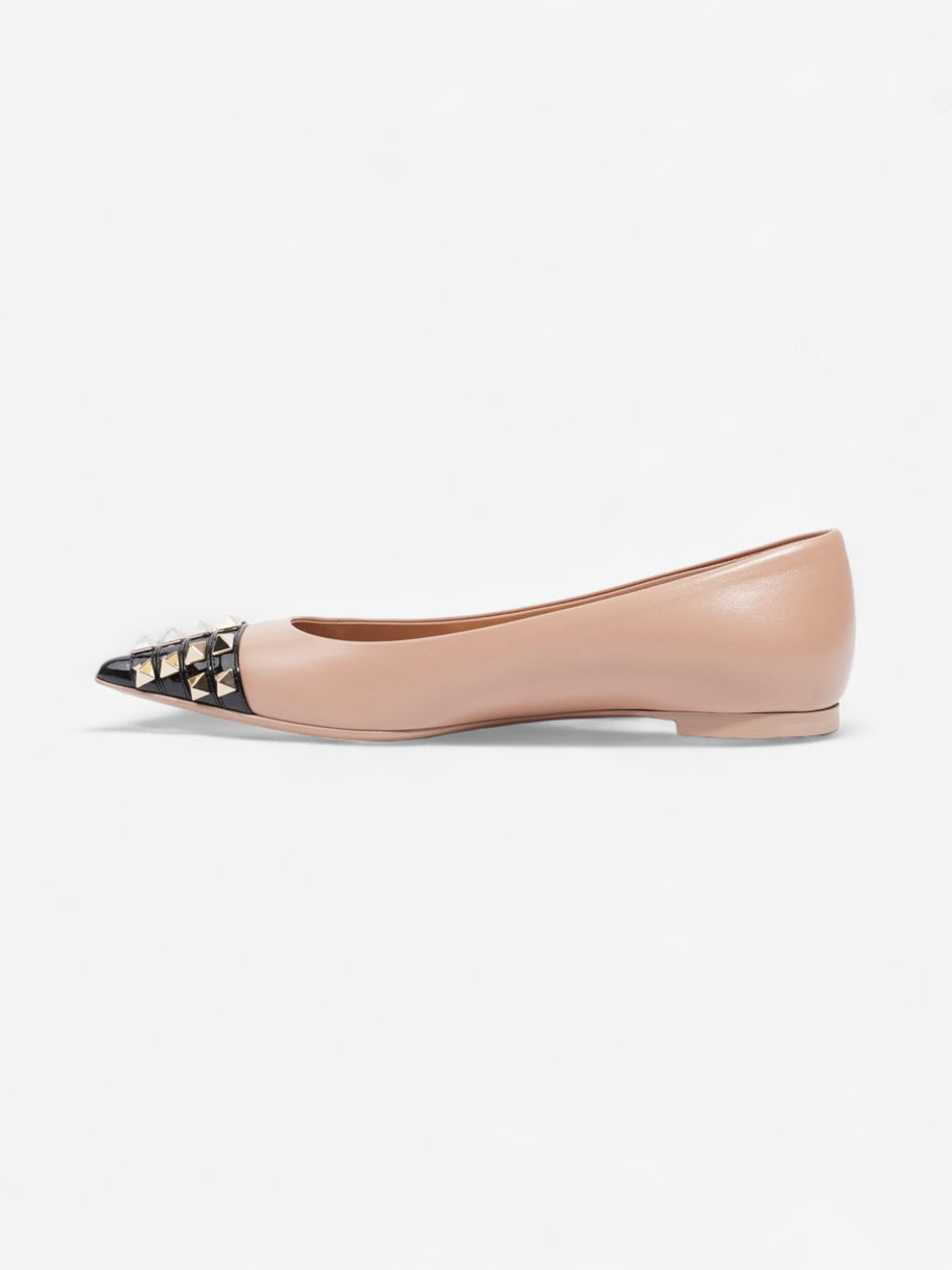 Valentino Rockstud pumps Nude / Black / Gold Leather EU 37 UK 4 Image 3