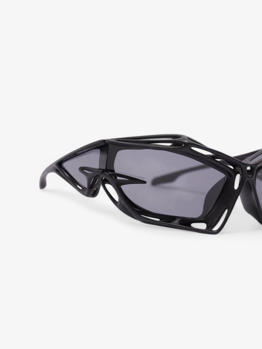 Givenchy GV40081I Sunglasses Black Acetate 140mm Image 2