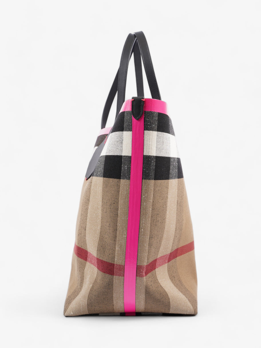 Burberry The Giant Reversible Tote House Check / Pink Canvas Image 6