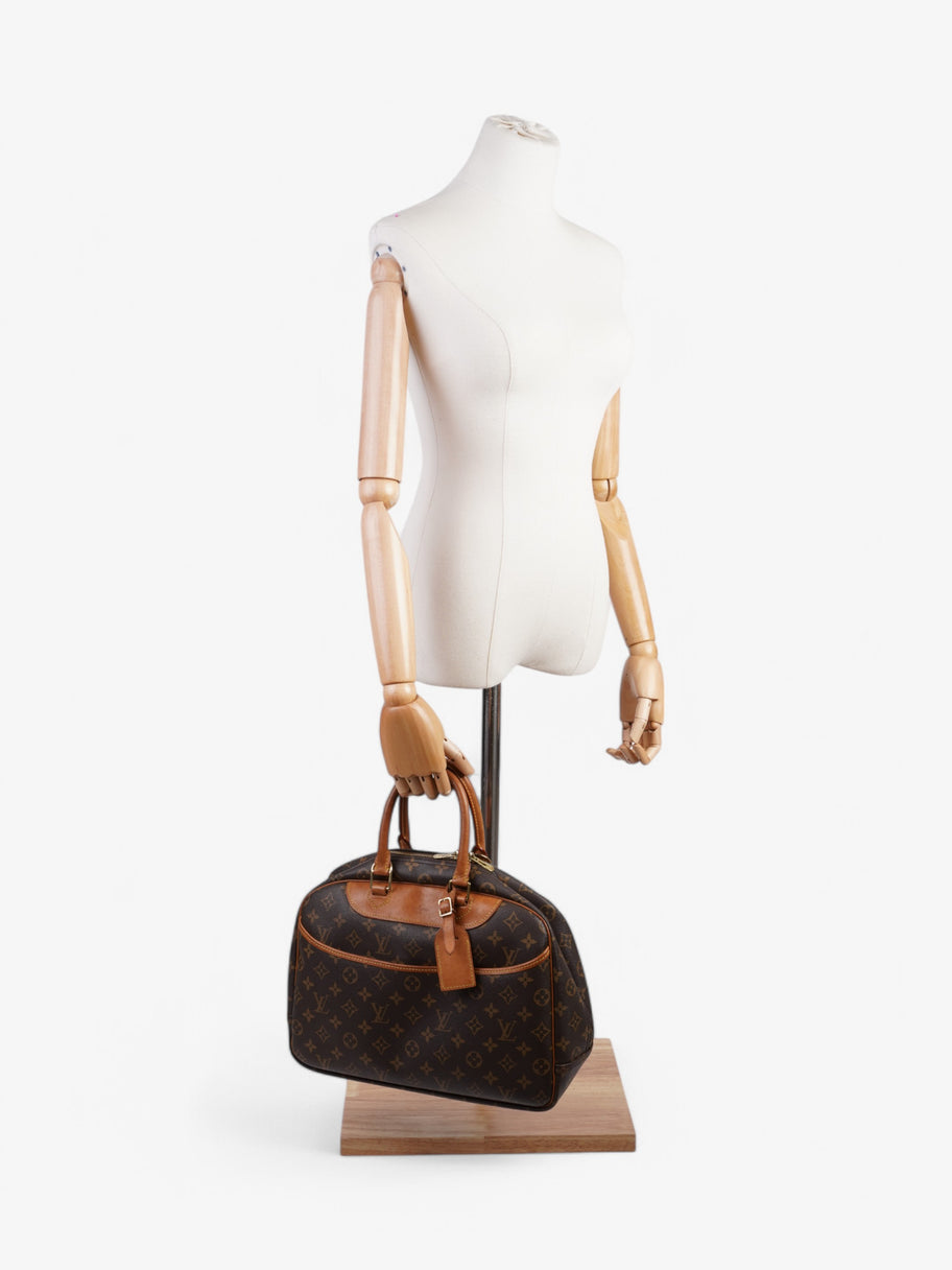 Louis Vuitton Deauville Monogram Coated Canvas Image 2