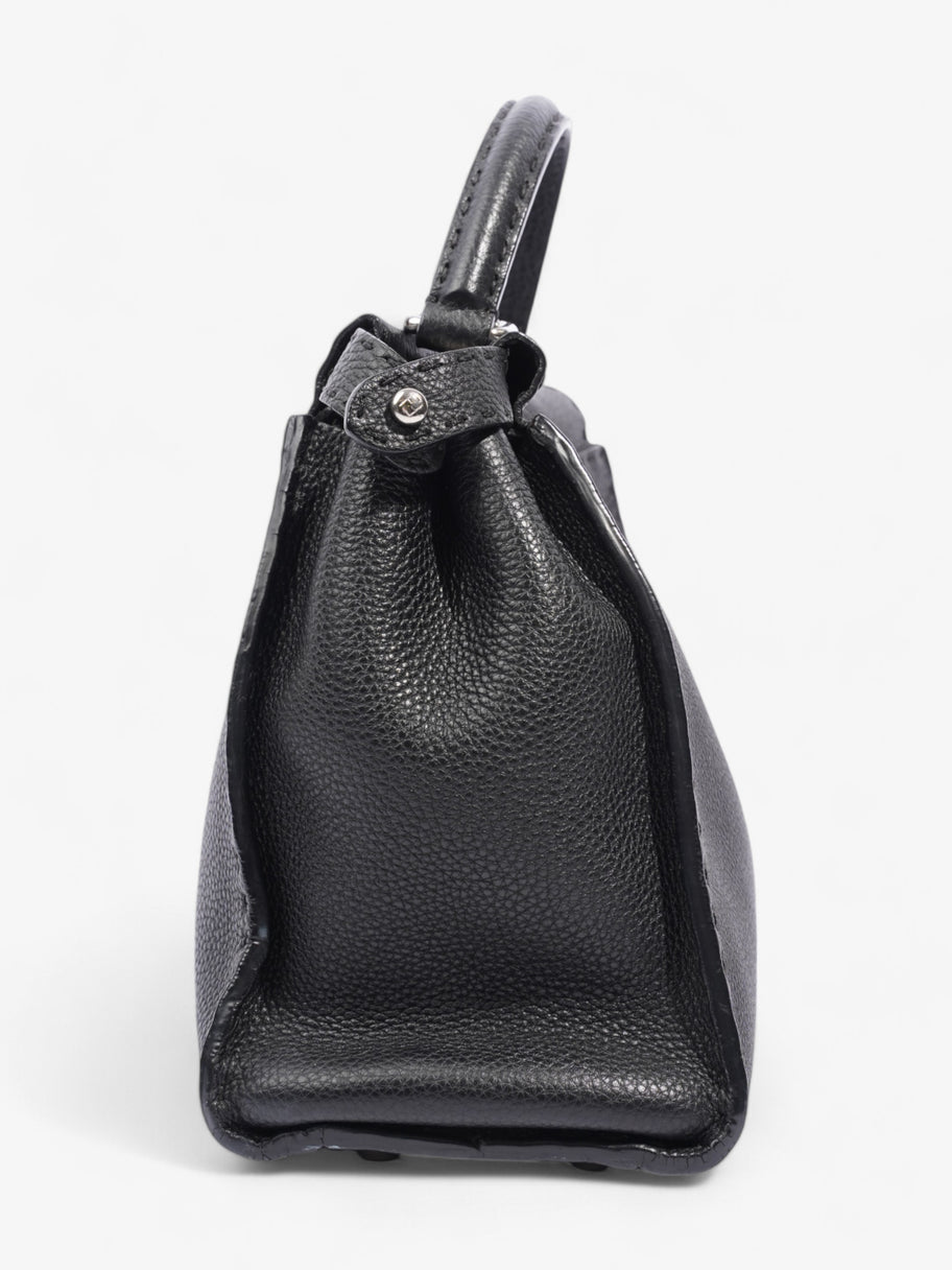 Fendi Peekaboo Black Leather Medium Image 13