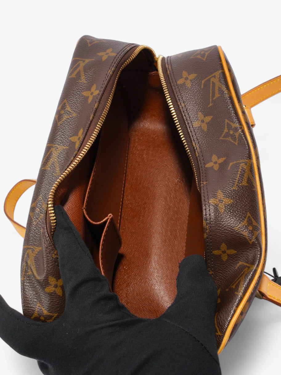 Louis Vuitton Cite GM Monogram Coated Canvas Image 7