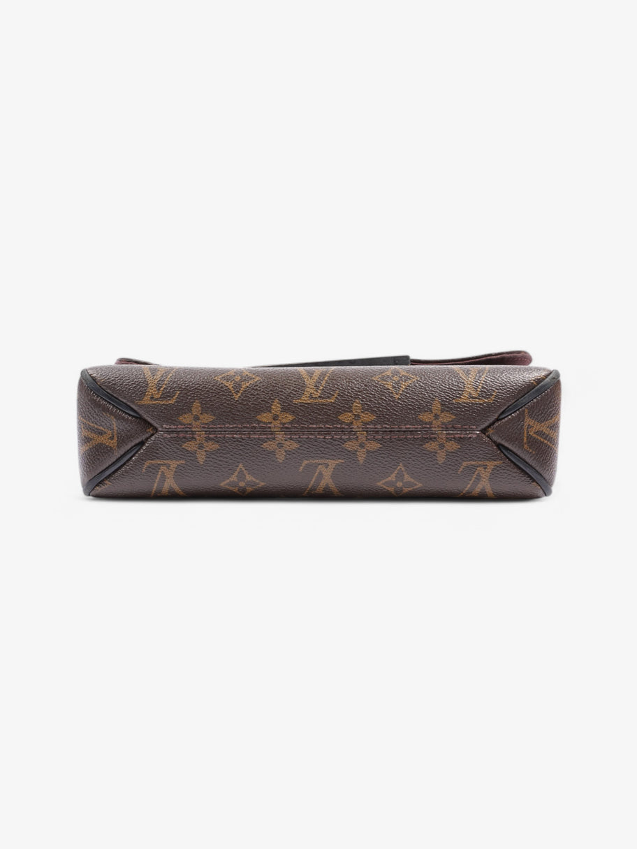 Louis Vuitton District Messenger Monogram / Black Coated Canvas PM Image 6