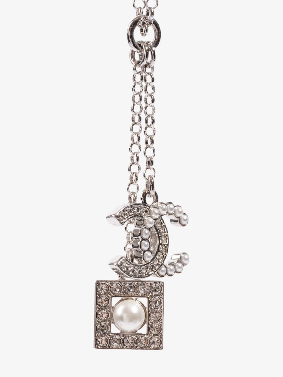 Chanel CC Pearl Square Necklace Silver Base Metal Image 3