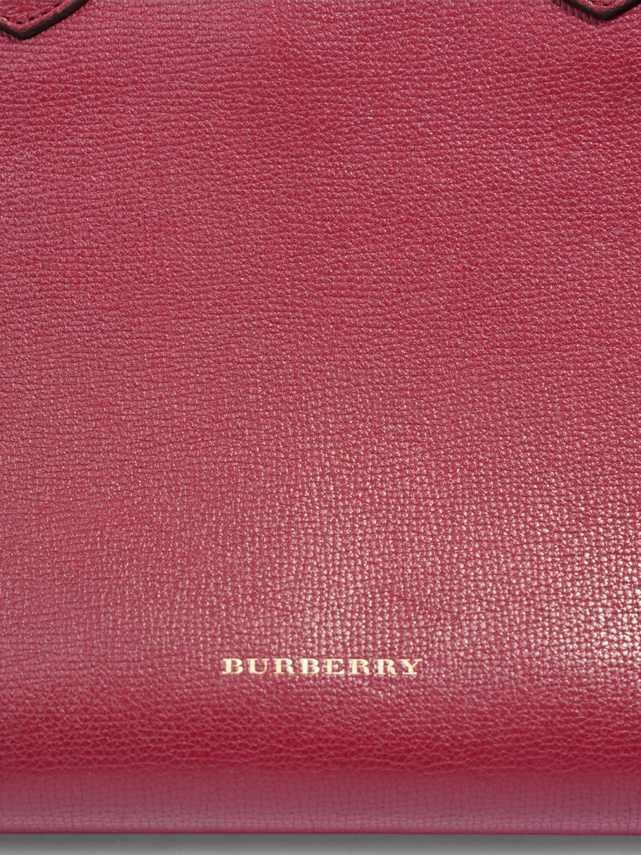 Medium Banner Burgundy / House Check Calfskin Leather Image 2