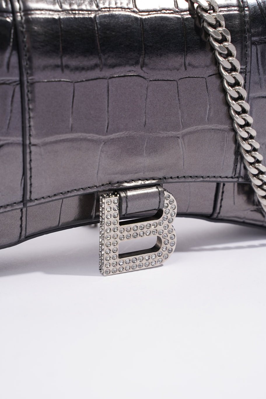 Hourglass Chain Croc Black Calfskin Leather Image 3