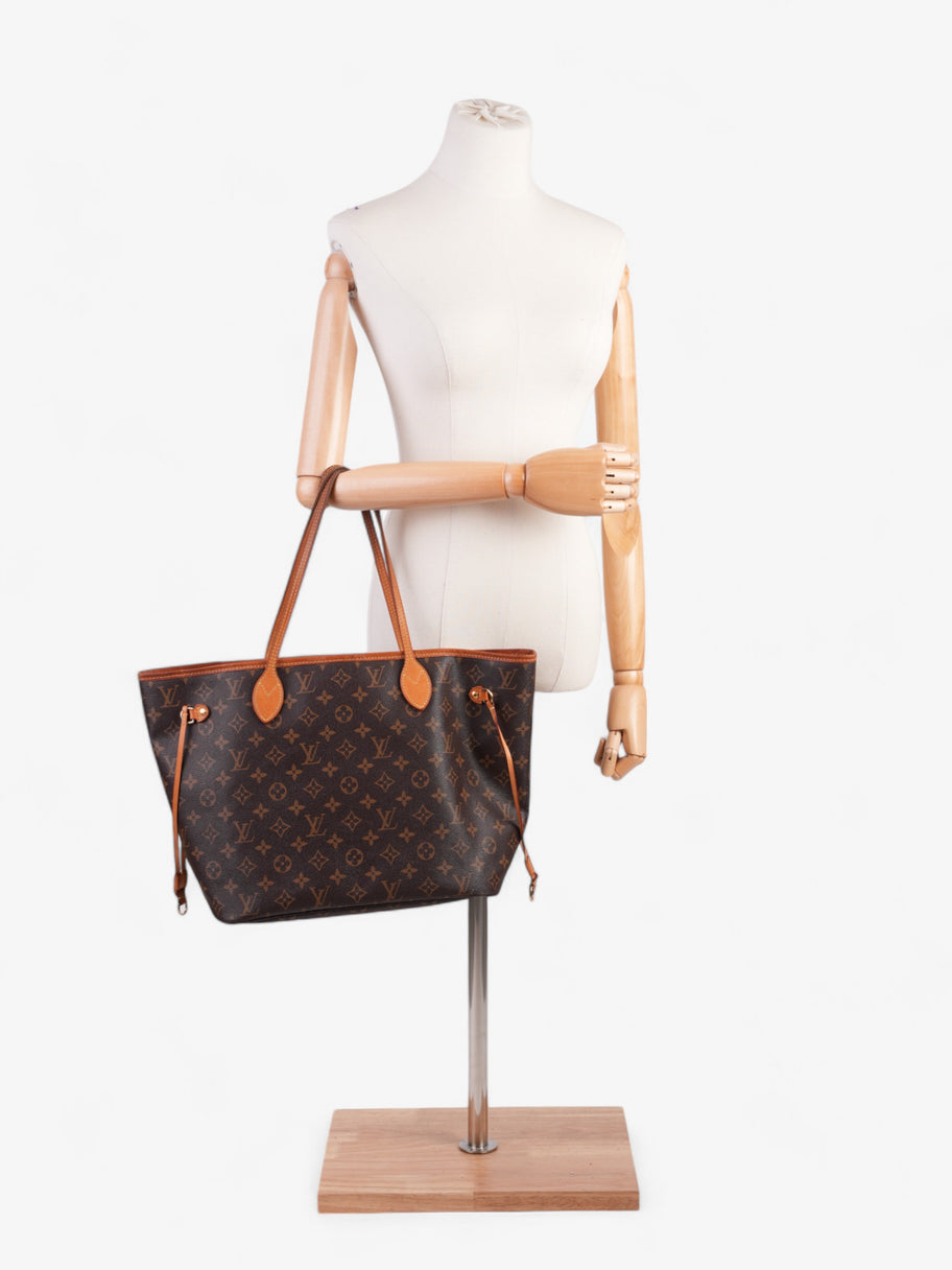 Louis Vuitton Neverfull Monogram Coated Canvas MM Image 2