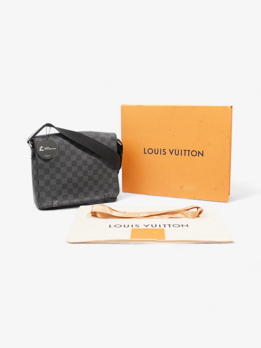 Louis Vuitton District PM  Damier Graphite Coated Canvas Image 8