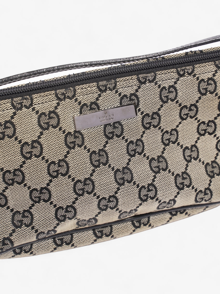 Gucci Boat Pochette GG Supreme / Black Coated Canvas Image 6