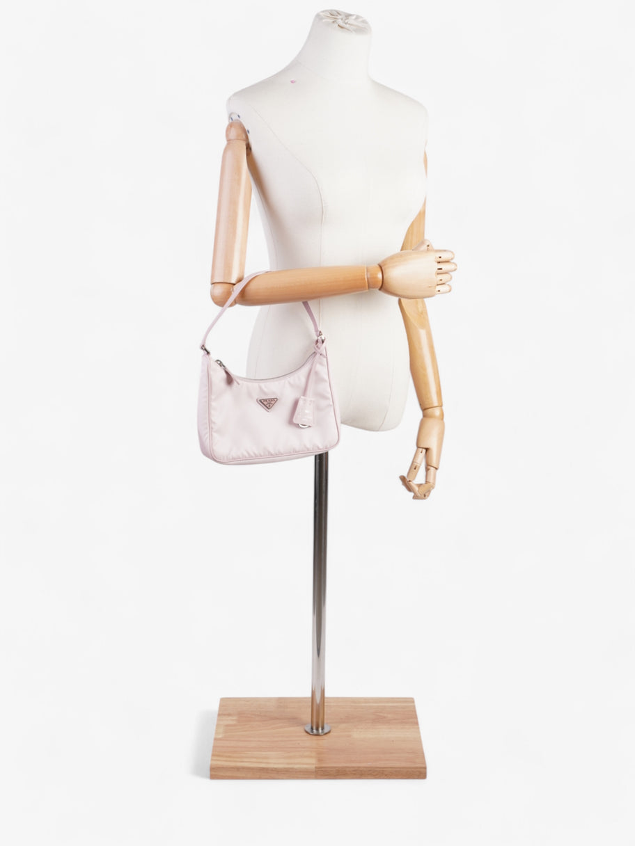 Prada Re-Edition 2005 Baby Pink Nylon Image 2