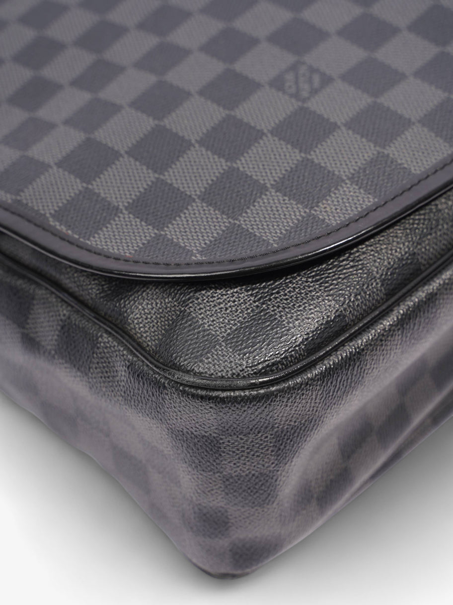 Louis Vuitton Daniel Damier Graphite Canvas MM Image 8