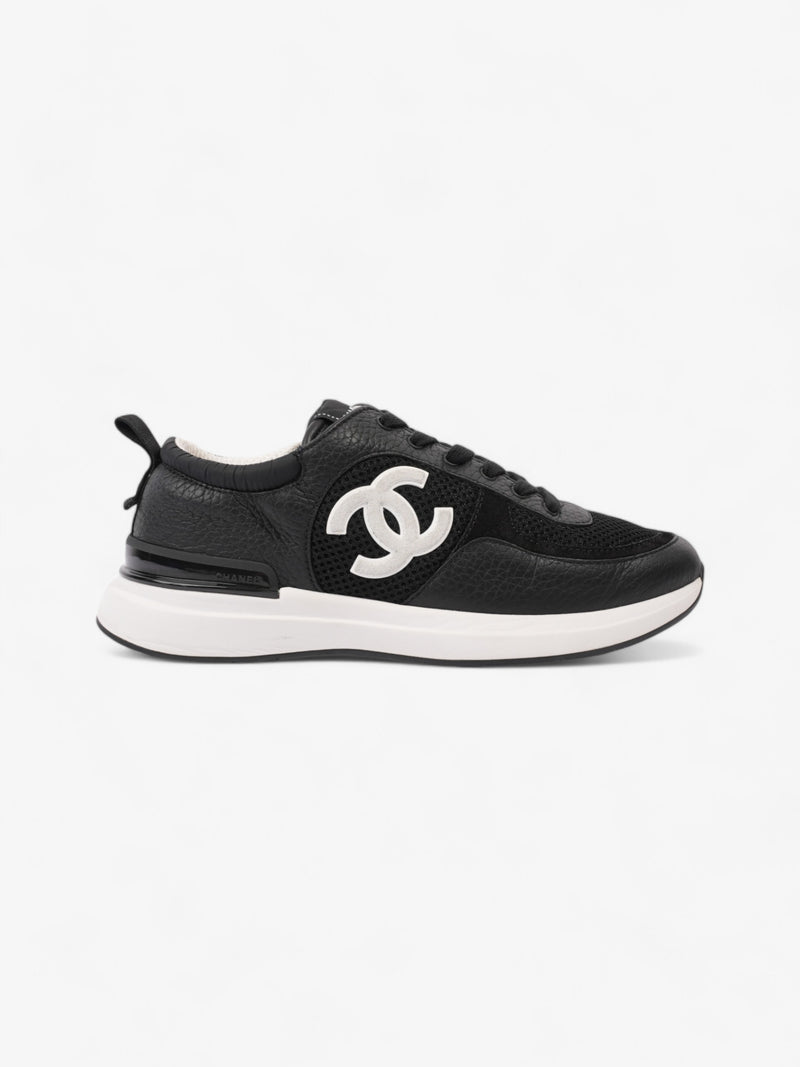  Chanel CC Sneakers Black / White Mesh EU 37.5 UK 4.5