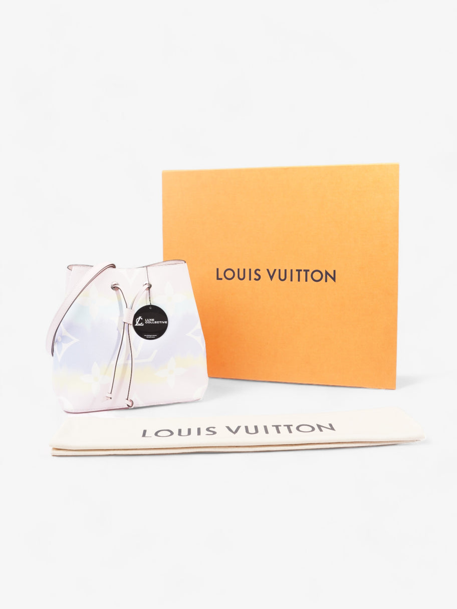 Louis Vuitton NeoNoe Monogram Escale / Pastel Coated Canvas MM Image 9