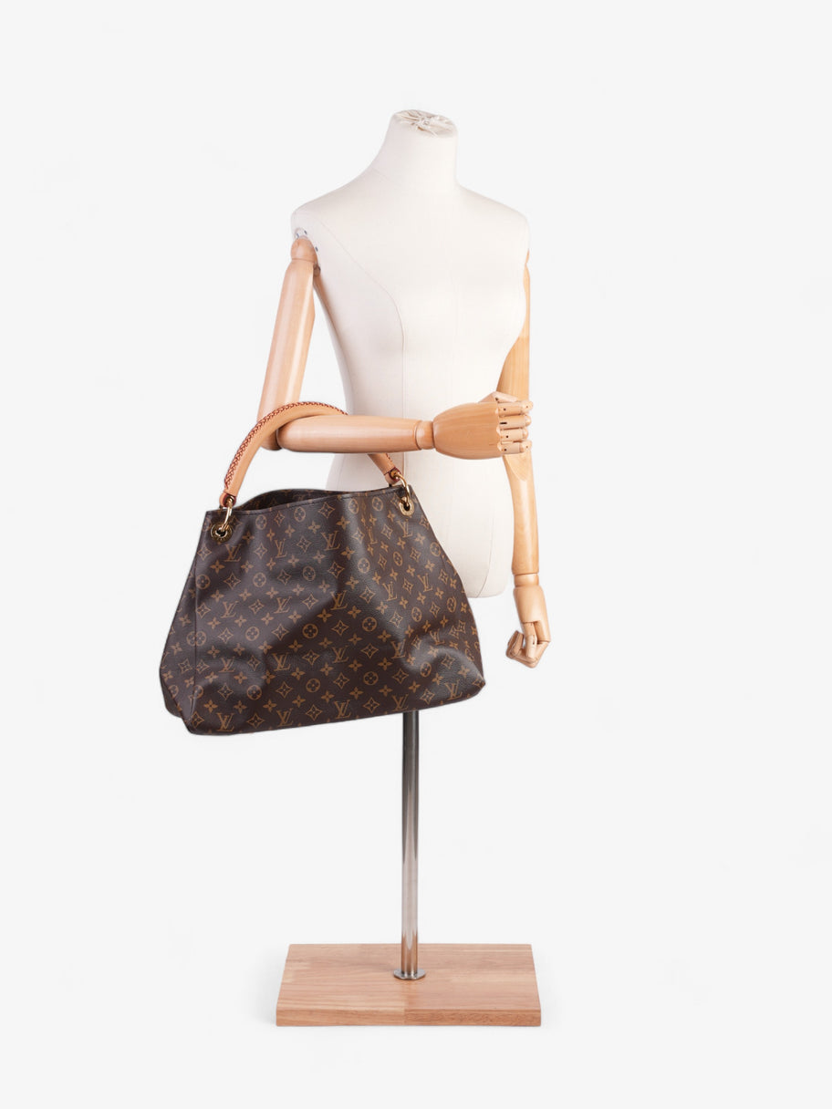 Louis Vuitton Artsy MM Monogram Coated Canvas Image 2