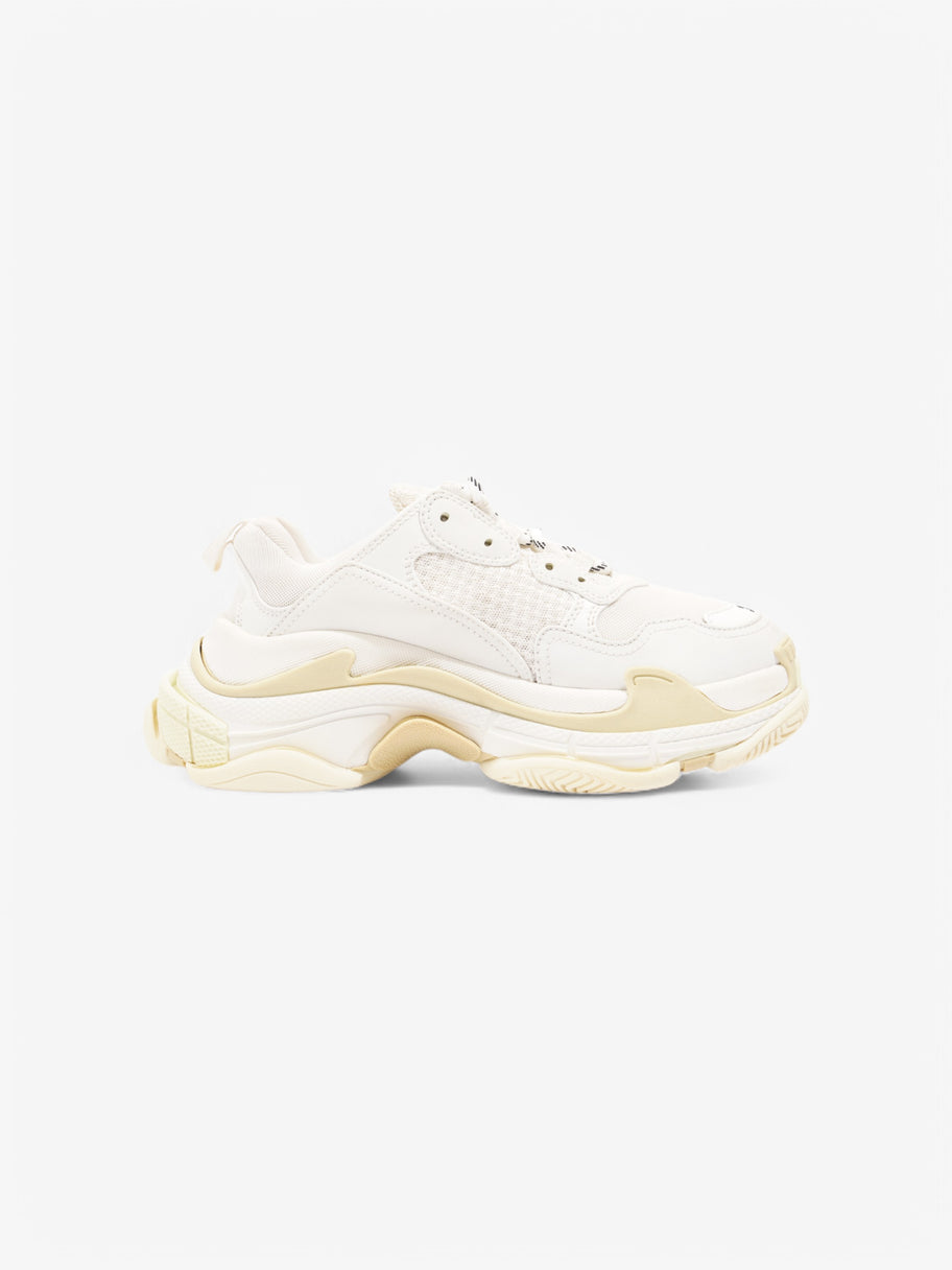 Balenciaga Triple S White  / Black Mesh EU 39 UK 6 Image 4