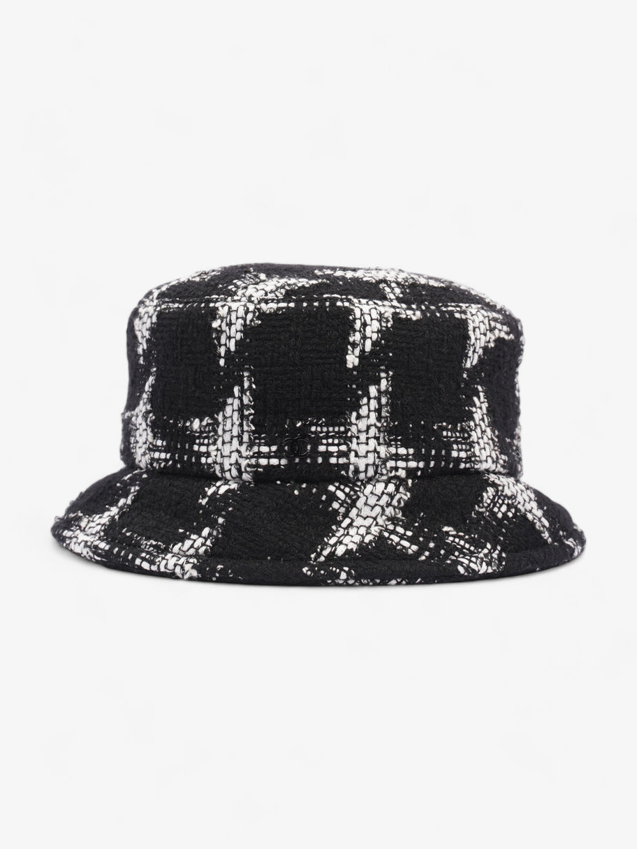 Chanel Bucket Hat Black / White Cotton Medium Image 1