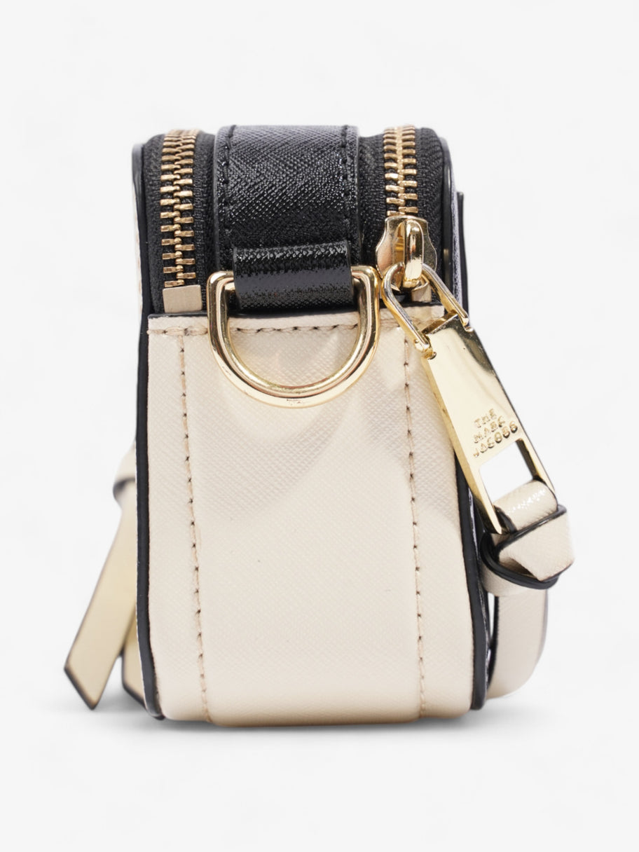 Marc Jacobs The Snapshot Bag Cream / Black Leather Image 3