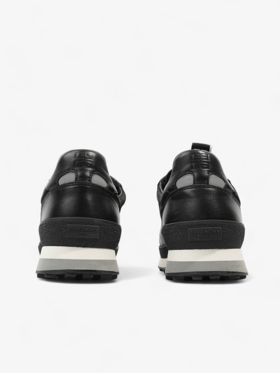 Givenchy TR3 Runner Black / White Nylon EU 43 UK 9 Image 6