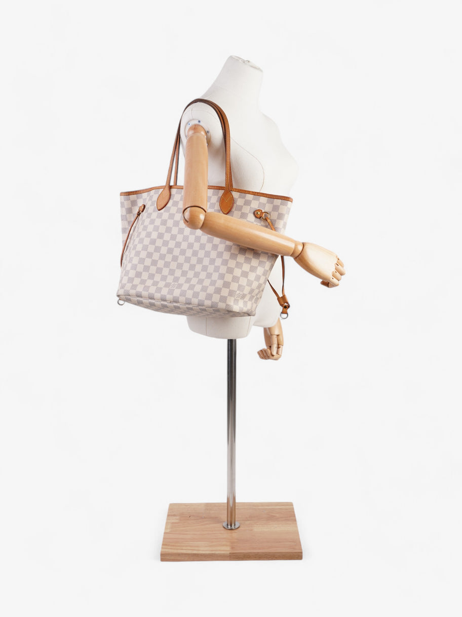 Louis Vuitton Neverfull Damier Azur Coated Canvas MM Image 2