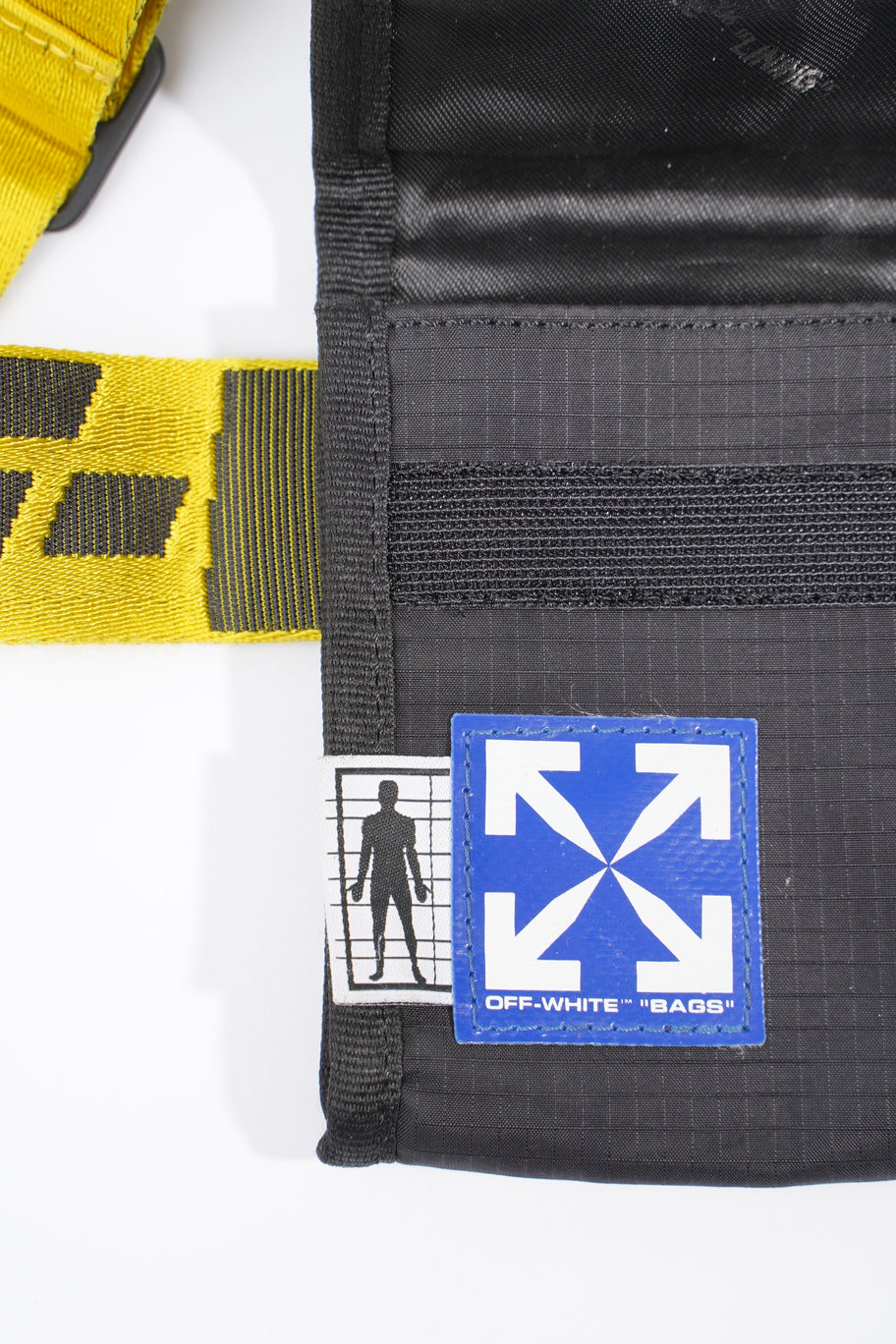 Off White Two Pocket Belt Yellow / Black Fabric Image 9