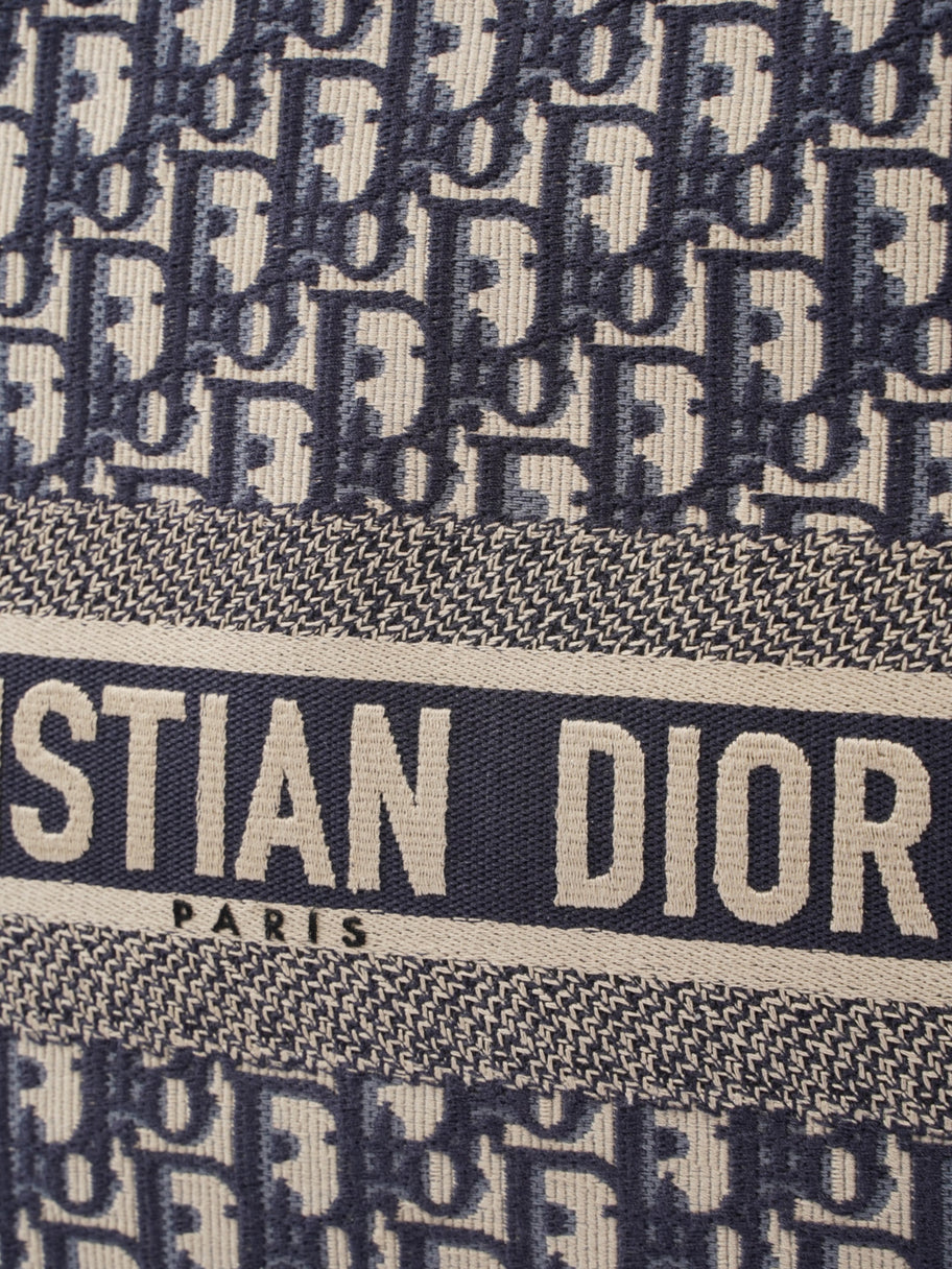 Christian Dior Book Tote Ecru / Blue Oblique Canvas Large Image 8