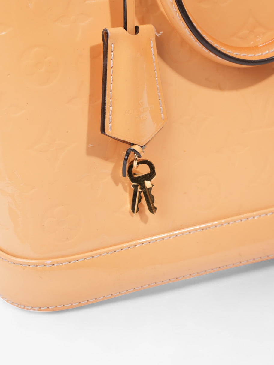 Louis Vuitton Alma Monogram Vernis / Yellow Vernis Leather PM Image 8