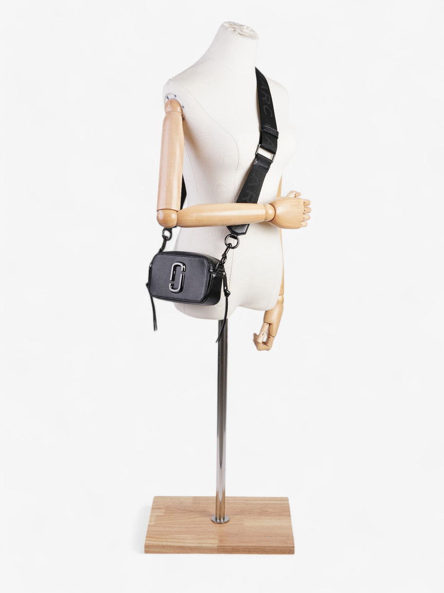 Marc Jacobs The Snapshot Bag Black Leather Image 2