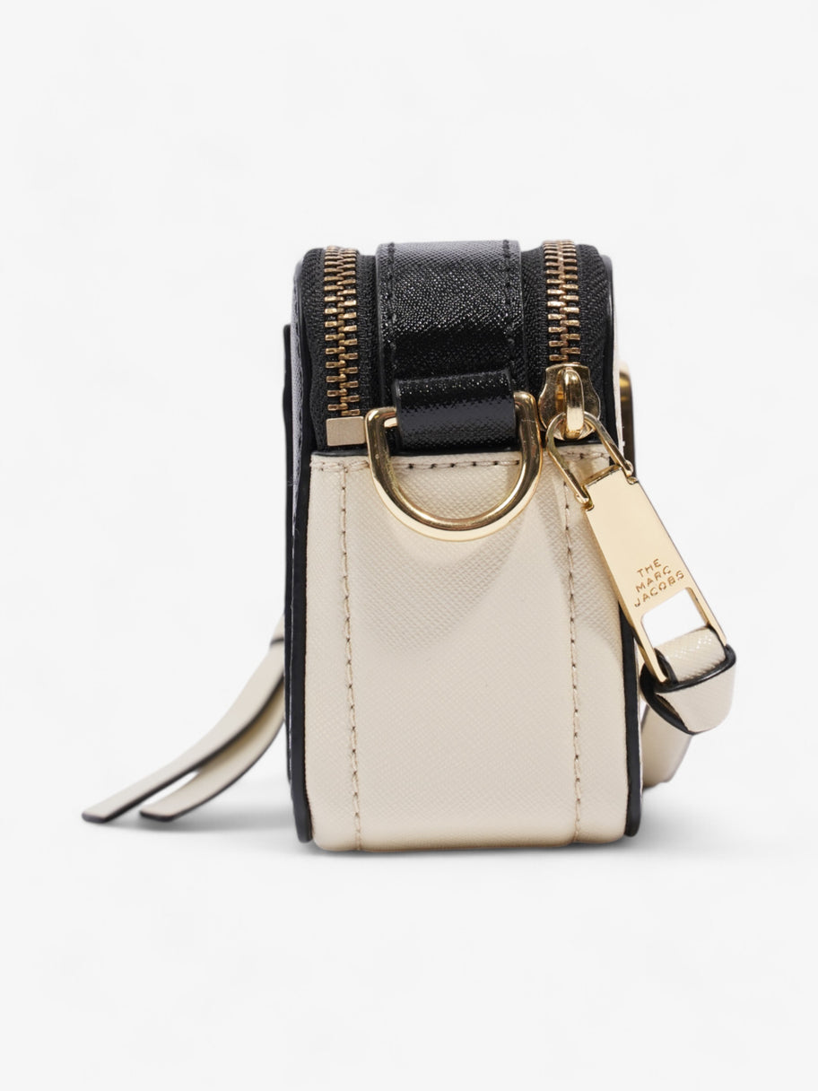 Marc Jacobs The Snapshot Bag Cream / Black Leather Image 5