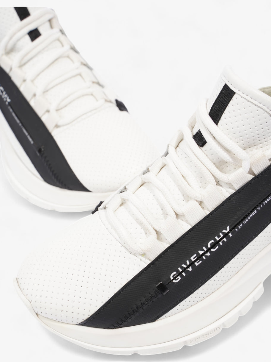 Givenchy Spectre Zip Sneakers White  / Black Leather EU 37 UK 4 Image 9