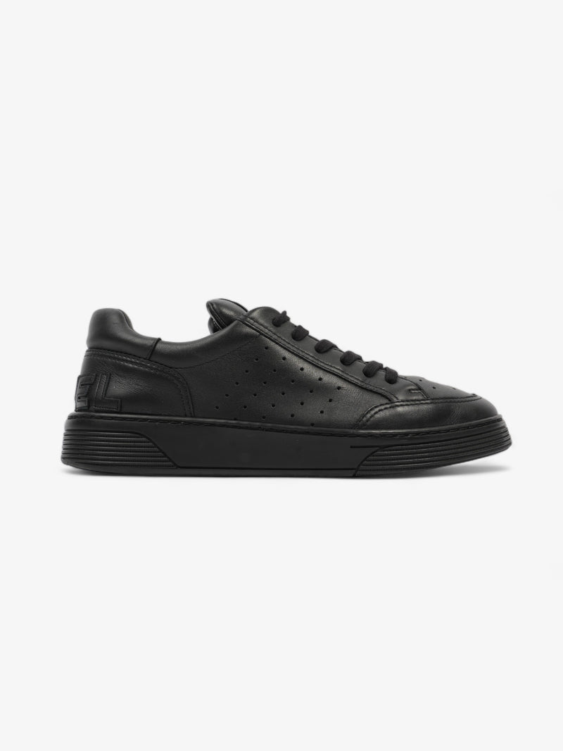  Chanel Low Top Sneaker Black Leather EU 43 UK 9