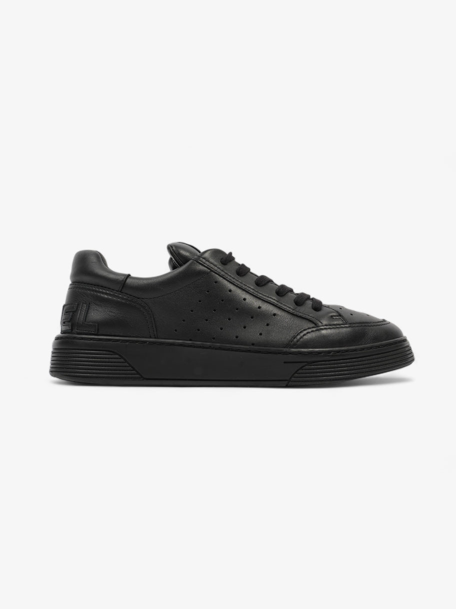 Chanel Low Top Sneaker Black Leather EU 43 UK 9 Image 1