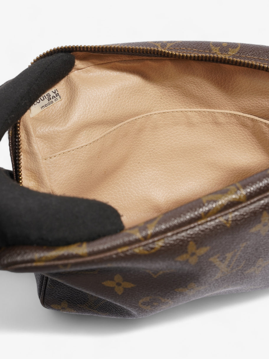 Louis Vuitton Trousse De Toilette Monogram Coated Canvas 23 Image 7