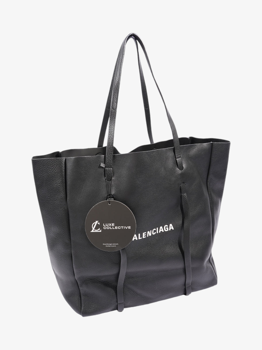 Balenciaga Everyday Tote Black / White Leather Medium Image 8