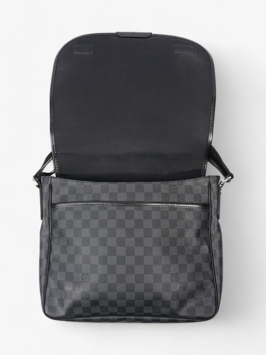 Louis Vuitton Daniel  Damier Graphite Coated Canvas MM Image 8