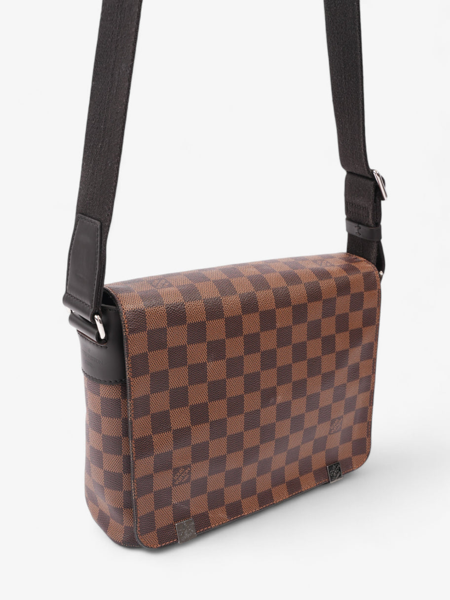 Louis Vuitton District Messenger Damier Ebene Coated Canvas Image 7