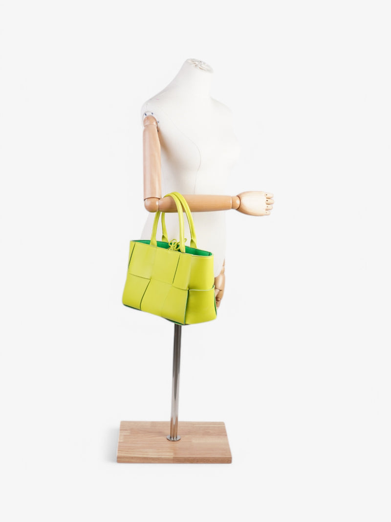  Bottega Veneta Acro Tote Lime Green Leather Small