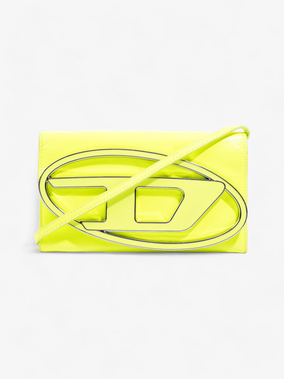 1DR Logo Plaque Neon Yellow Leather Image 1