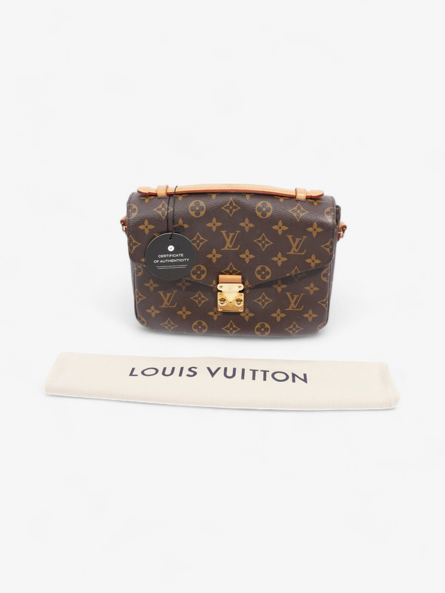 Louis Vuitton Pochette Metis Monogram Coated Canvas Image 9