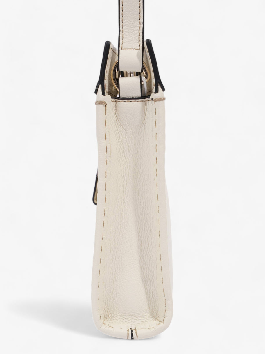 Chloe Edith Phone Pouch Cream Leather Image 6