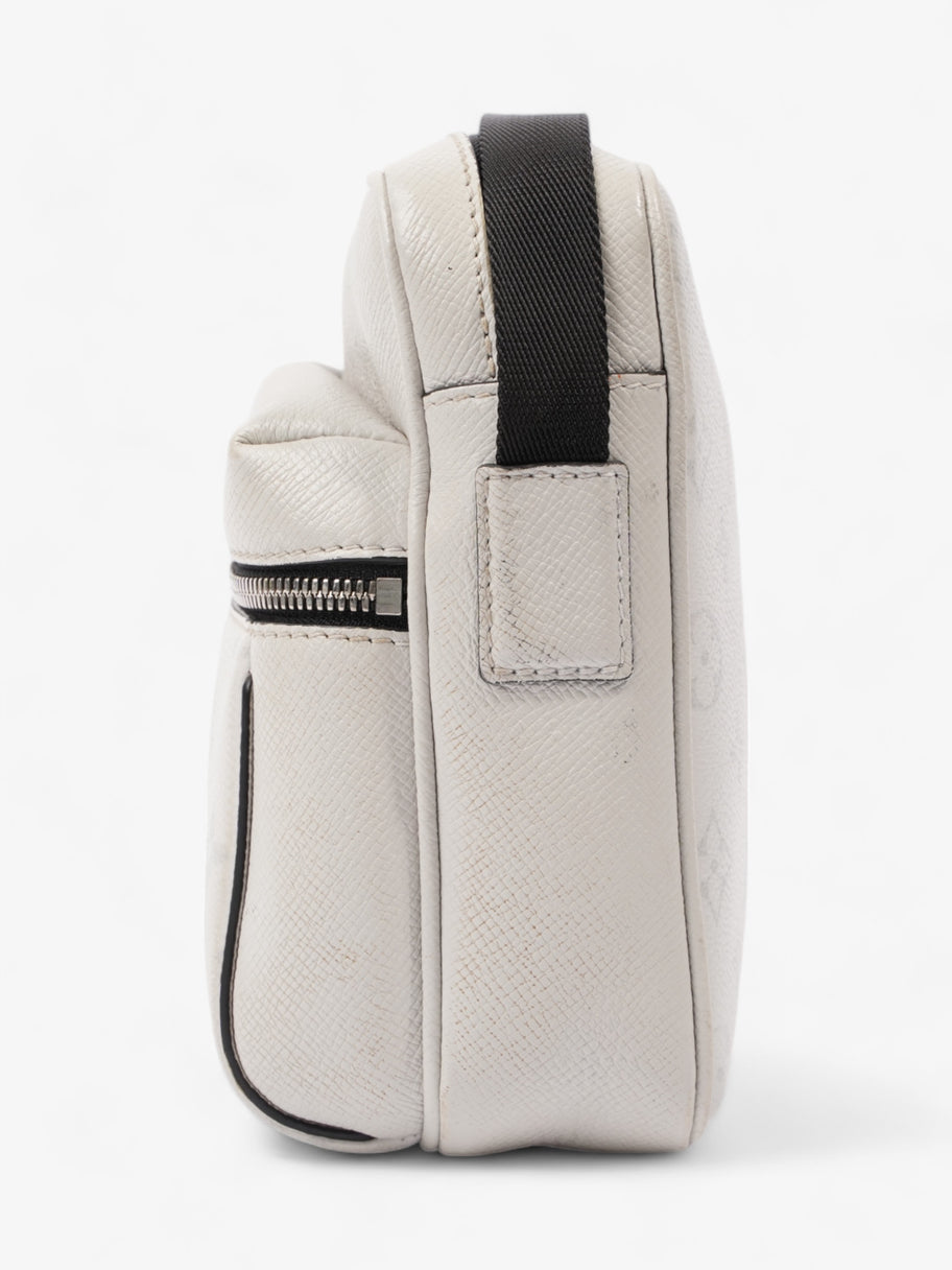 Louis Vuitton Outdoor Taigarama Messenger White Monogram Leather Image 3